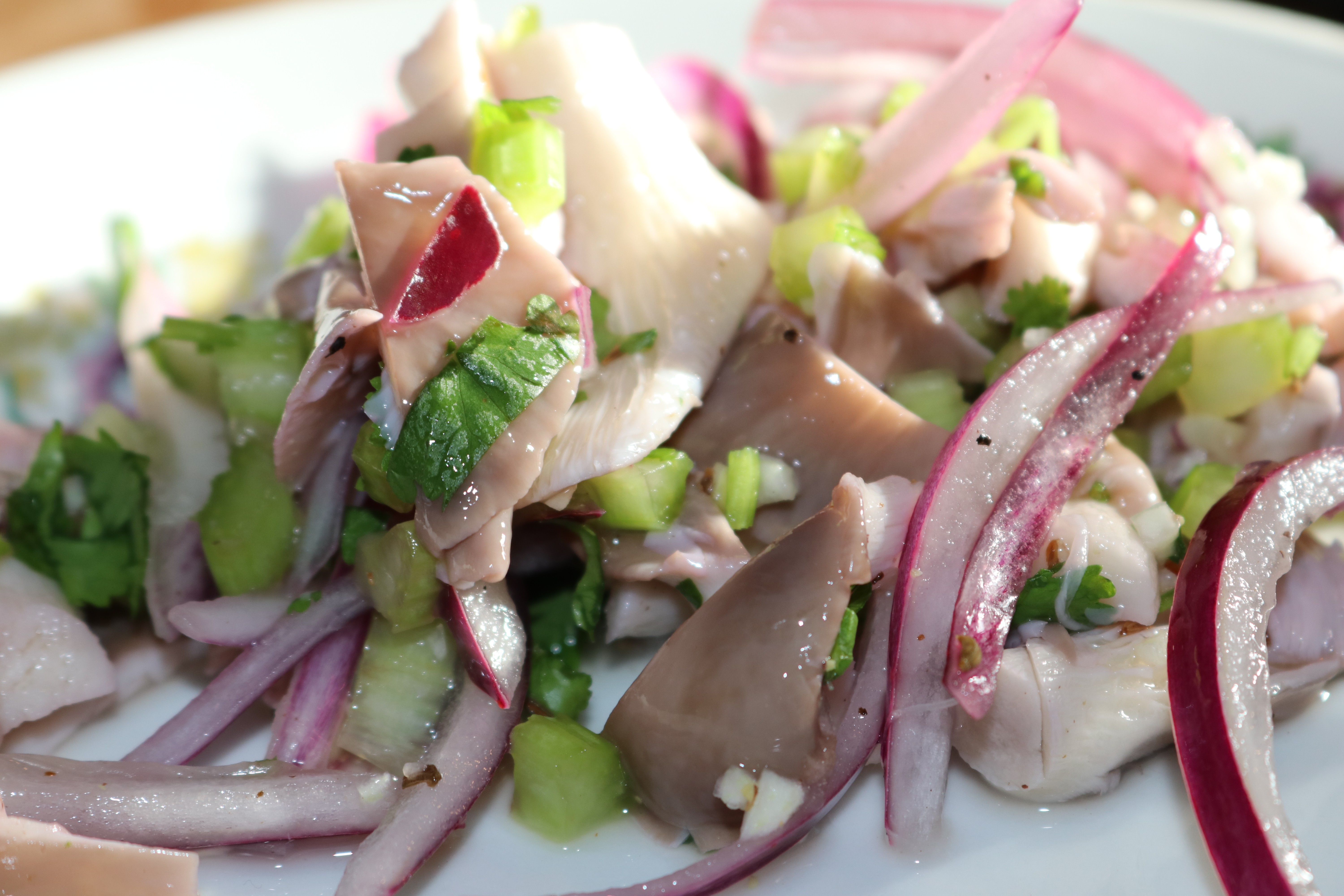 Ceviche de pleurotes gris – fraîcheur végétale et peps acidulé